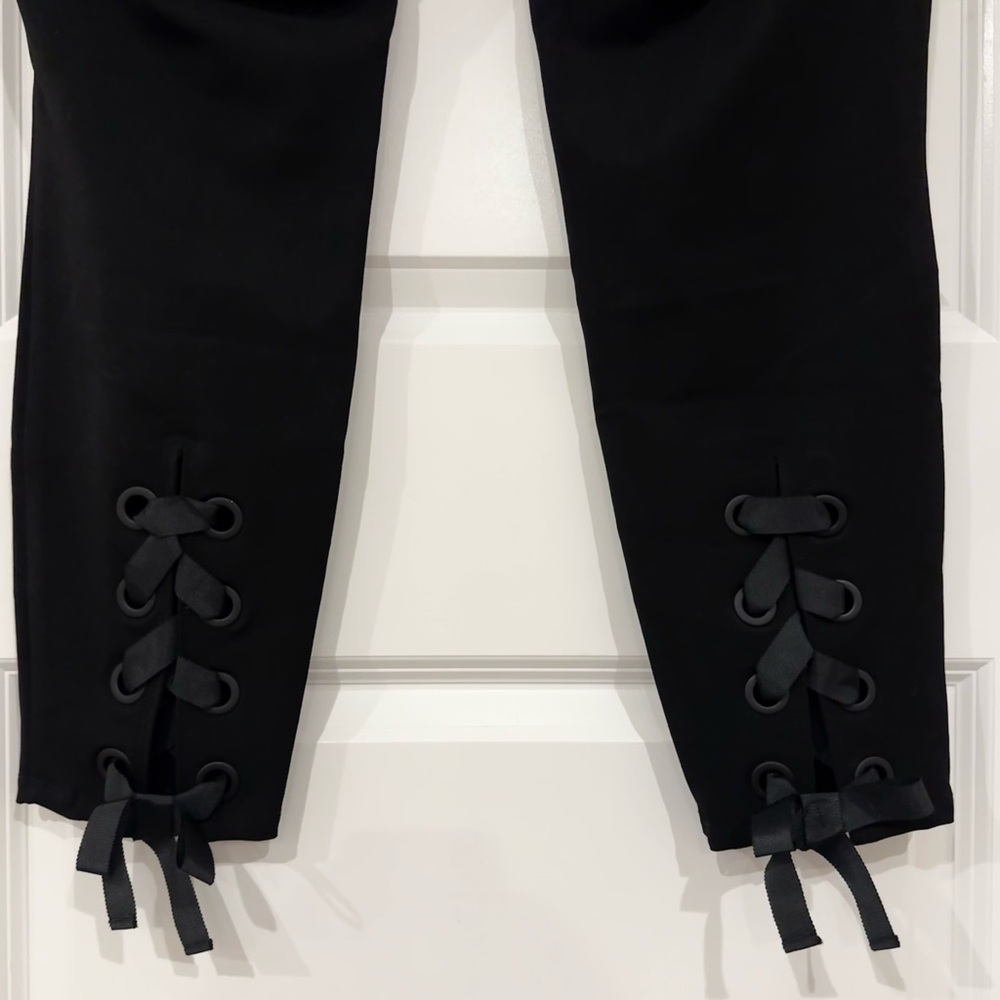 EXPRESS Performance Stretc+ Leggings